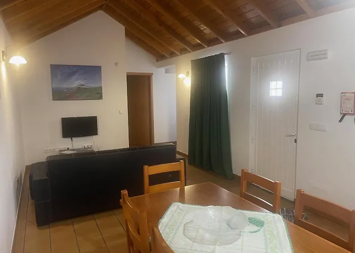 Casas Do Verdelho * Madalena (Azores)